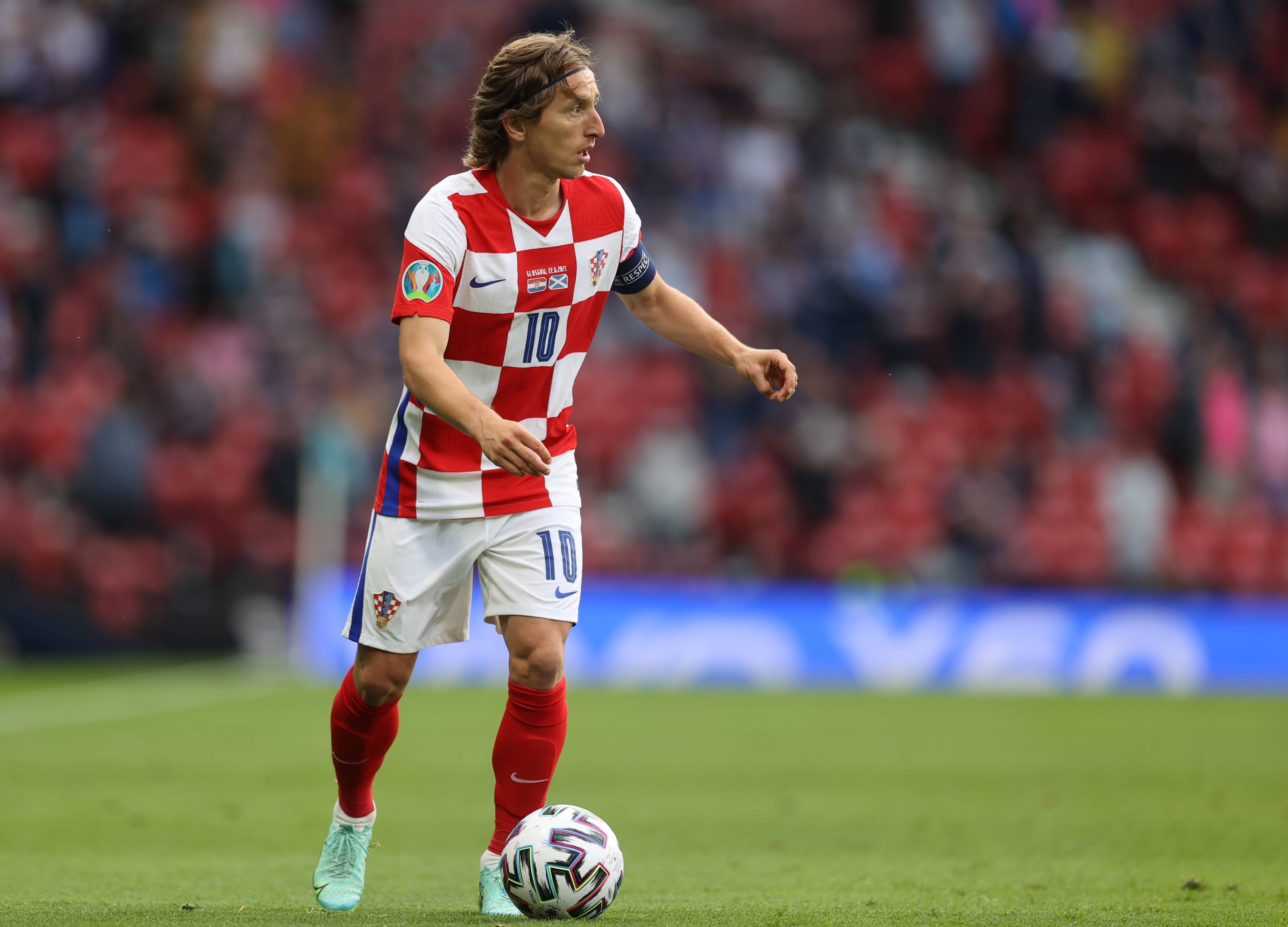 韩K联半场：朴相赫破门+抽射造险，江原FC1-0金泉尚武