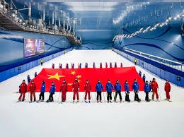 安东尼奥：王钰栋身体和精神都很疲劳，我们决定让他休息