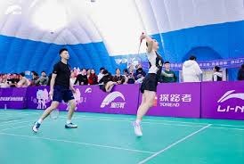 国脚连续射门被封堵仍不气馁